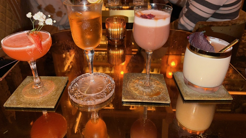 drinks at a speakeasy in San Diego
